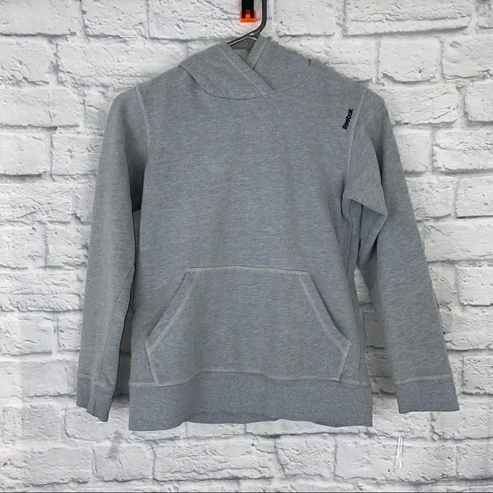 Reebok boys cotton blend hoodie w/front pocket grey sz M